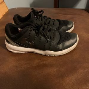 Black Under Armour Shoes